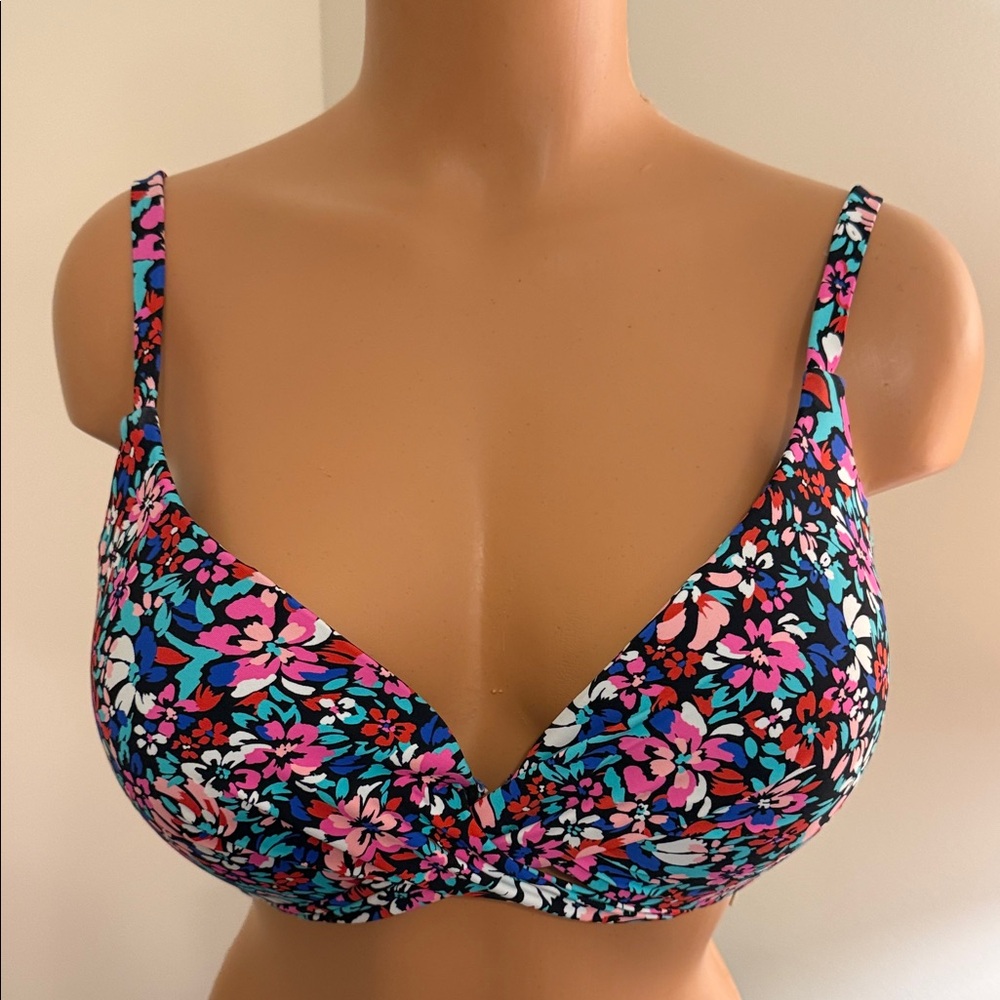 Leilani Size 12 Floral Multicolor Underwire Full Bust Support Push Up Bikini Top